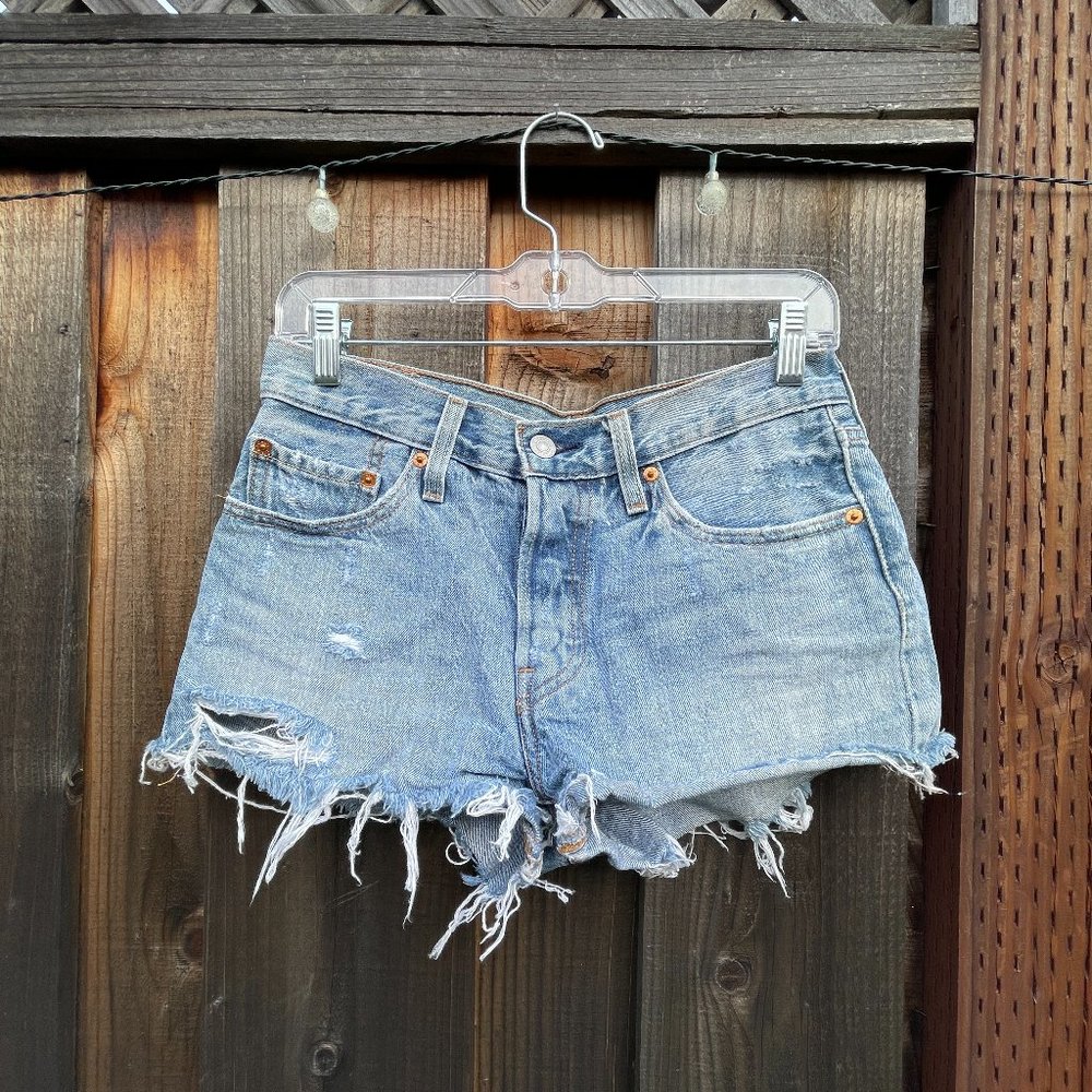 Levi's Jean Shorts - 26